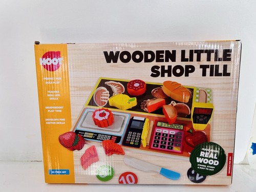 Wooden little shop till - ,